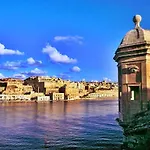 Apartament Seafront With Pool St Paul's Bay