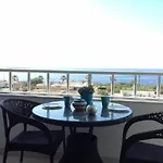 Apartament Seafront With Pool *