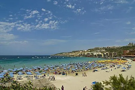 Διαμέρισμα Seafront With Pool *