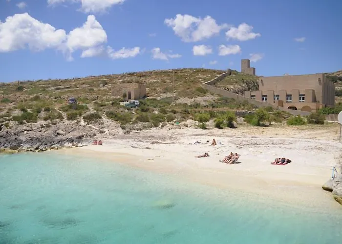 Seafront With Pool *