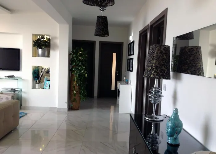 Seafront With Pool *