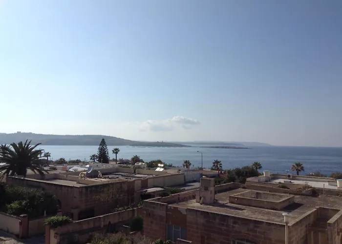 Seafront With Pool * St. Paul's Bay