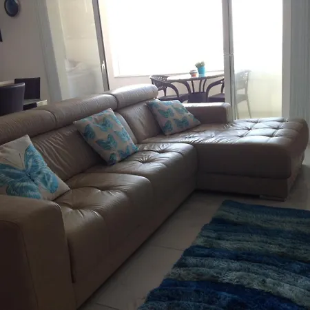Seafront With Pool Apartment St. Paul's Bay